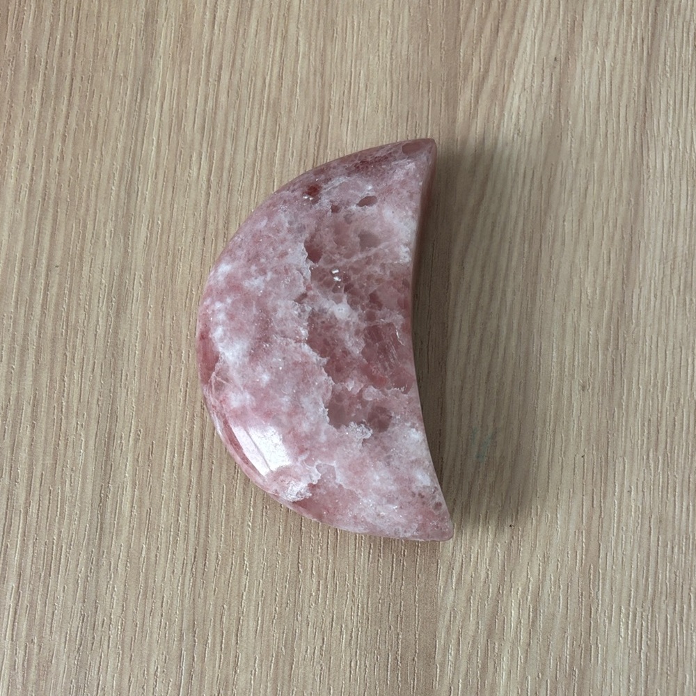 Pink Moon-Shaped Stone Decor